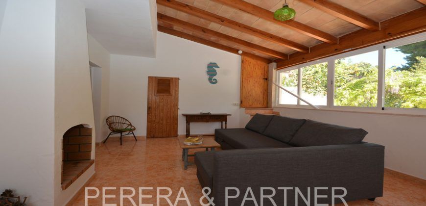 Ref. A004: Beautiful, tiny house located in Font de Sa Cala