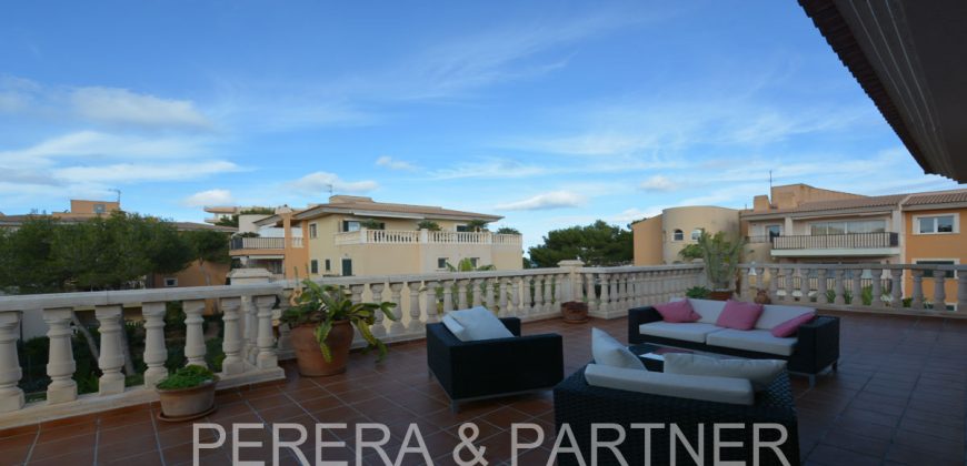 Ref. 130: Unique opportunity! Penthouse in top complex near Cala Agulla