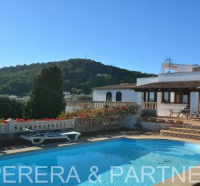 Ref.151: Nice villa with pool in Capdepera