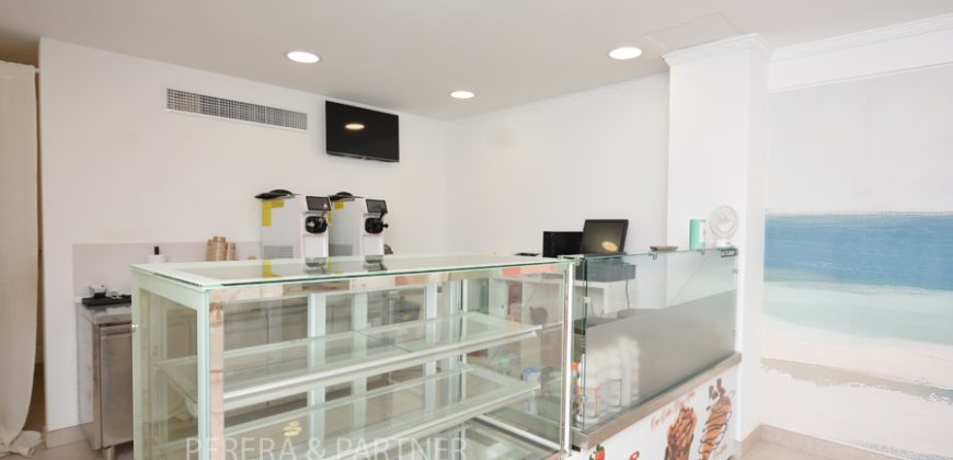 Ref. A057: Commercial premises totally renovated nearby the sseafront promenade in Cala Ratjada, Transfer fee: 45.000.- €